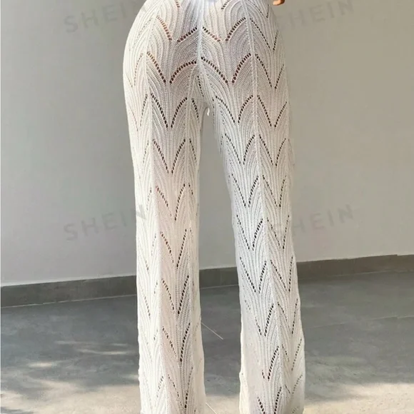White Crochet Pants - New without tags - Picture 2 of 3